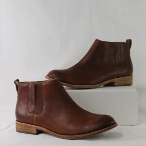 Gently used Kork-Ease Velma Ankle Boots Size 11
